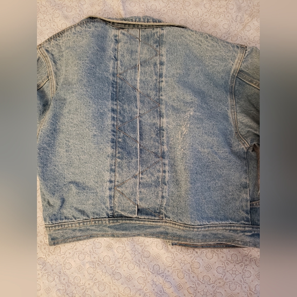 Distressed Denim Jacket - Picture 3 of 8
